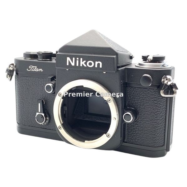 Nikon F2 チタン ボディ (Titan ネーム入り)