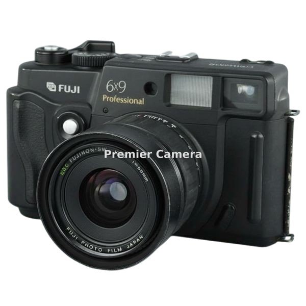 FUJIFILM GSW670 III Professional (65mm F5.6)