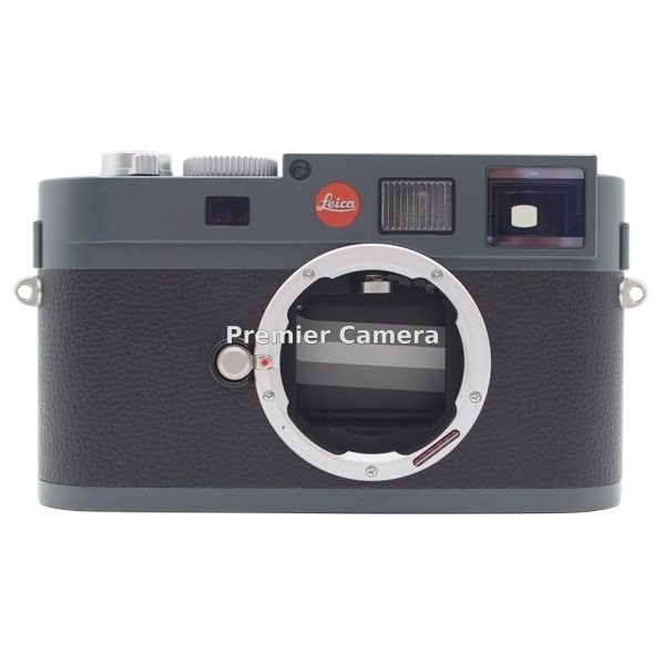 Leica M-E (Typ220) ボディ ※センサー剥離対策済みでない場合は別途お見積りとなります [10759]