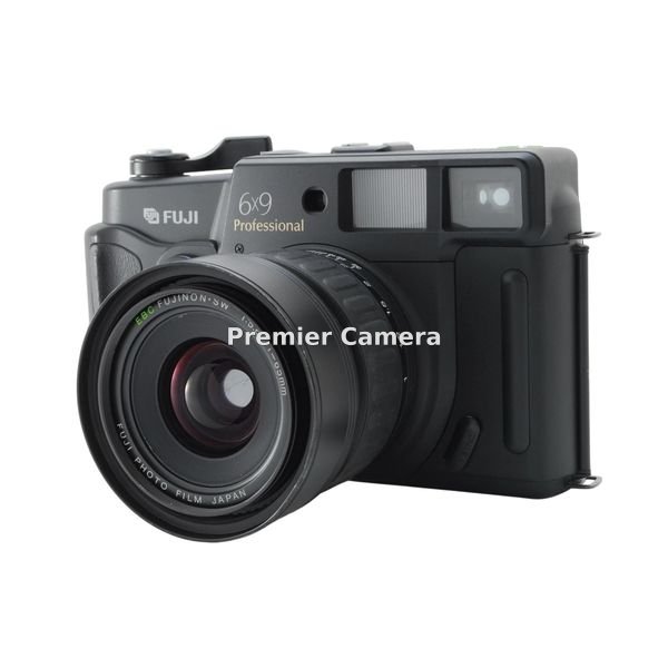 FUJIFILM GSW690 III Professional (65mm F5.6)