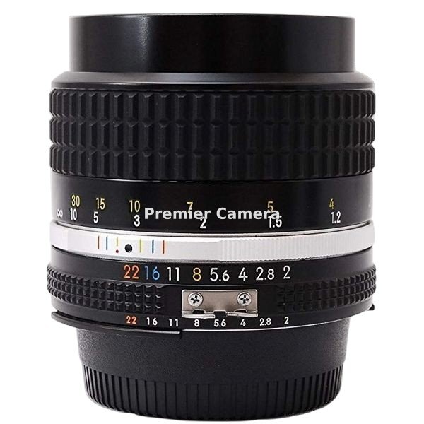 Nikon AI Nikkor 85mm F2S (Ai-Sタイプ)