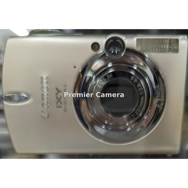 Canon IXY DIGITAL 700 シルバー